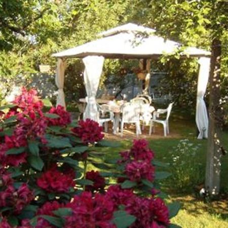 Bed and Breakfast La Longere Des Gillettes Bezenet Екстер'єр фото